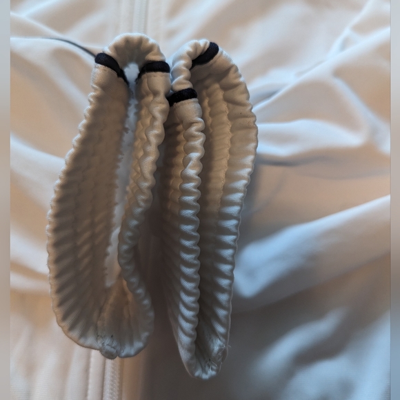 GUC Puma zip up - Picture 5 of 9